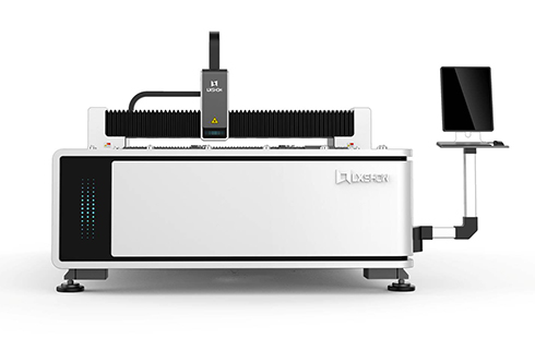 领秀激光金属板光纤激光切割机LXF3015